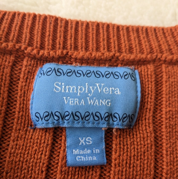 🌷3/15🌷 Simply Vera Wang Burnt Orange Sweater Size XS - Picture 3 of 8
